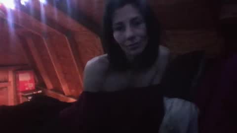 in_this_moment_ online show from December 17, 2025, 1:28 pm