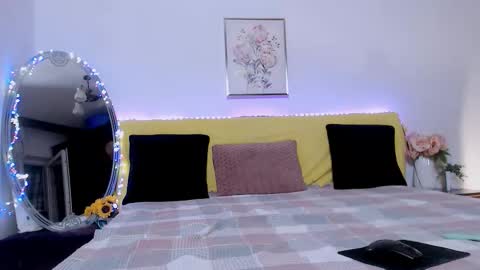 Ina online show from November 27, 2025, 2:46 am