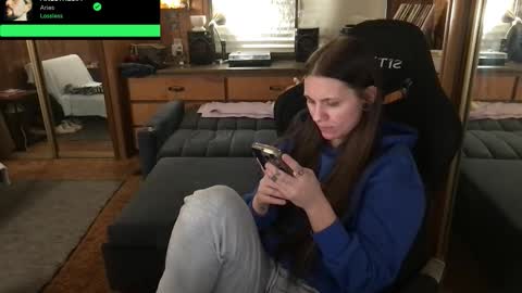 Carter online show from November 17, 2025, 3:23 am