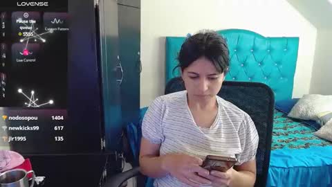 incubus_couple1 online show from January 5, 2025, 10:21 am