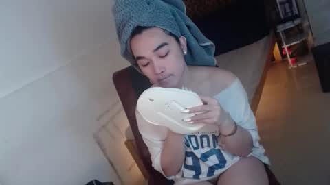 indestructabletrixie online show from March 6, 2026, 3:36 am