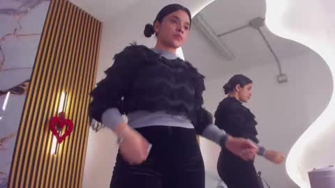 Indi Catalina online show from March 30, 2026, 12:17 pm