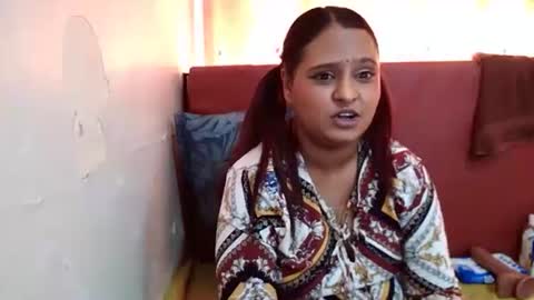Snapshot of indian_sunshine chatting on October 17, 2025, 7:22 am indian_sunshine online show from October 17, 2025, 7:22 am