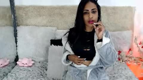 Snapshot of indian_swaggerliciousx chatting on September 26, 2025, 1:53 am Jazmin online show from September 26, 2025, 1:53 am