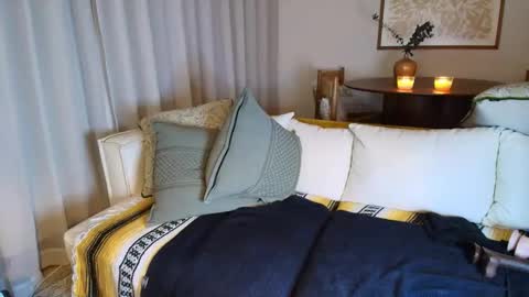 IndianaCooper - Showtimes - Mon-Fri 12pm and 930PM CST SatSun 930pm CST online show from March 30, 2026, 2:01 am