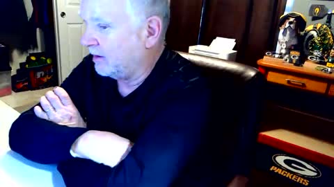 Papa online show from November 25, 2025, 8:20 pm