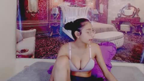 Snapshot of indianbootylicious1 chatting on April 1, 2026, 5:30 am nala online show from April 1, 2026, 5:30 am