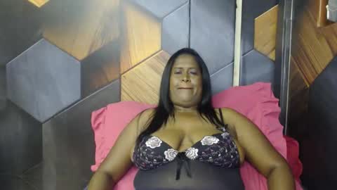 indiandeluxe online show from November 24, 2025, 7:08 am