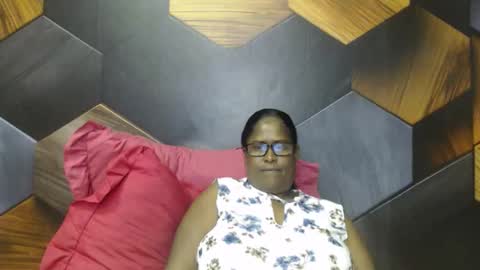 indiandeluxe online show from November 28, 2025, 5:32 am