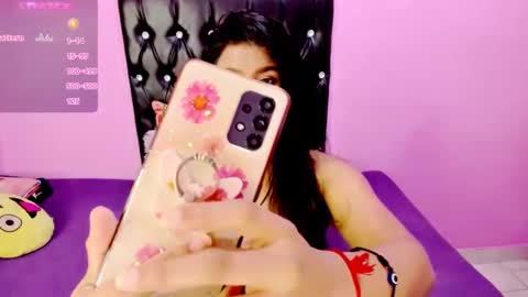 PARADISEQUEEN online show from March 3, 2025, 2:48 pm