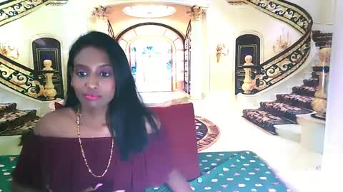 Leah online show from December 27, 2024, 10:05 pm