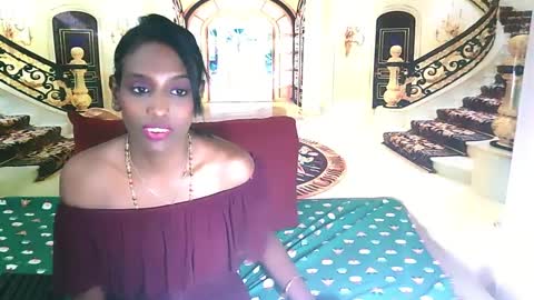 Leah online show from December 28, 2024, 1:29 am