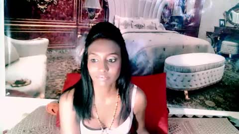 Leah online show from January 3, 2025, 7:38 am