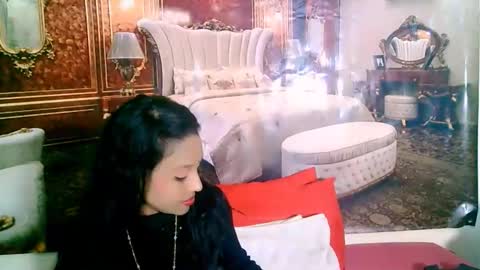 Leah online show from October 6, 2025, 5:05 am