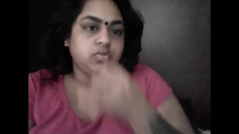 indianpooja1027 online show from November 10, 2025, 7:51 am