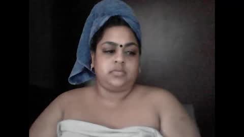 Snapshot of indianpooja1027 chatting on May 12, 2026, 8:00 am indianpooja1027 online show from May 12, 2026, 8:00 am