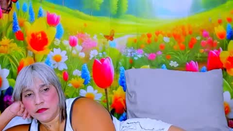 indianroxy27 online show from June 17, 2026, 7:22 am