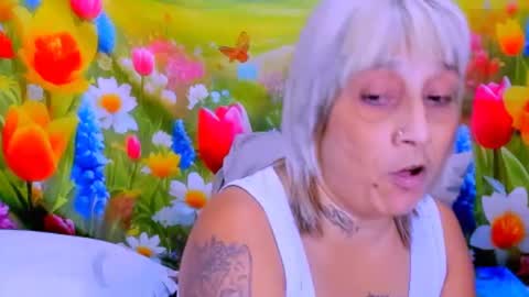 indianroxy27 online show from June 27, 2026, 12:22 pm
