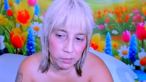 indianroxy27 online show from July 14, 2026, 12:22 pm