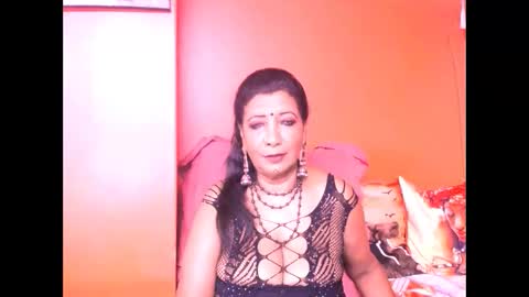 indiansarika65 online show from February 18, 2026, 3:41 pm