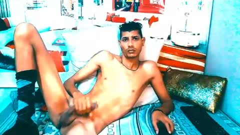 indiansavagemale online show from July 7, 2026, 4:44 pm