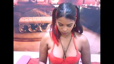 indiansexyass4u2luv online show from January 26, 2025, 6:48 pm
