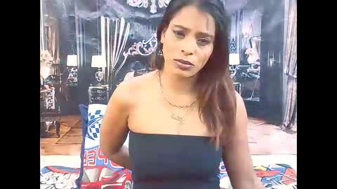 indiansexyass4u2luv online show from January 31, 2026, 7:11 pm