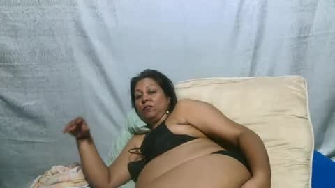 Snapshot of indiansexymilf chatting on July 14, 2026, 10:21 am candice online show from July 14, 2026, 10:21 am