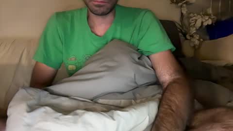 Snapshot of indiscriminator chatting on December 12, 2024, 4:37 am just1dude online show from December 12, 2024, 4:37 am