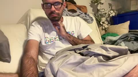 Snapshot of indiscriminator chatting on December 23, 2024, 4:55 am just1dude online show from December 23, 2024, 4:55 am