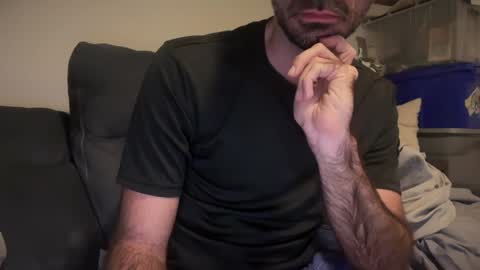 Snapshot of indiscriminator chatting on January 28, 2025, 6:27 am just1dude online show from January 28, 2025, 6:27 am