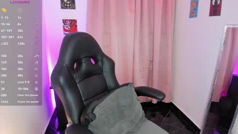 Snapshot of indra_cam chatting on September 21, 2025, 3:08 am Diana online show from September 21, 2025, 3:08 am