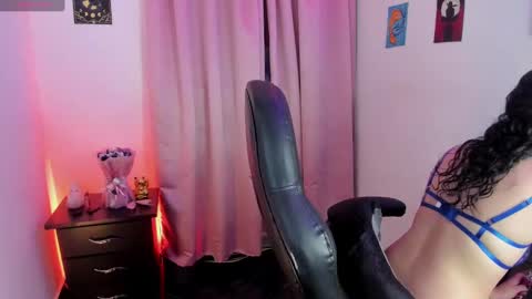 Diana online show from November 20, 2025, 3:39 am