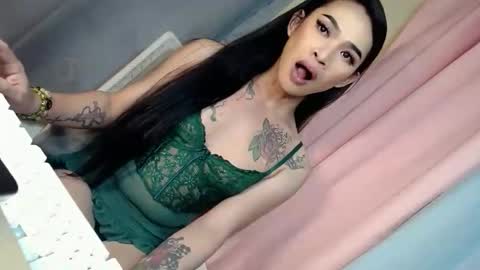 Mae online show from May 27, 2026, 6:16 pm