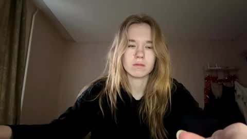 Sofia online show from April 25, 2026, 2:25 pm
