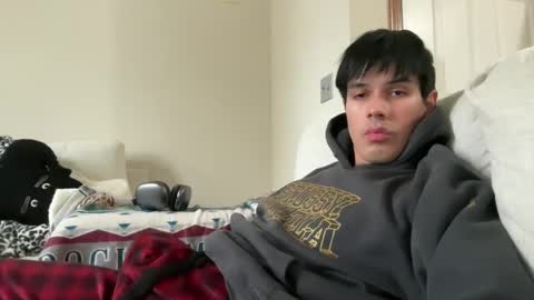 Snapshot of infamouslucas chatting on December 18, 2024, 4:39 pm Lucas online show from December 18, 2024, 4:39 pm
