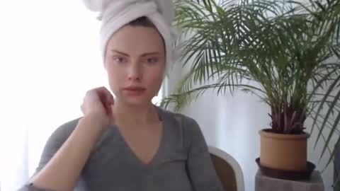 Sweet girl online show from December 27, 2024, 2:22 pm