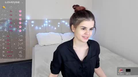 infinity_ti online show from December 23, 2025, 1:58 am