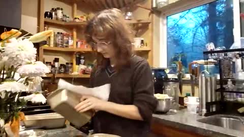 Snapshot of info_cat chatting on December 2, 2025, 11:56 pm info_cat online show from December 2, 2025, 11:56 pm