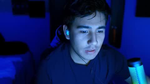 Snapshot of inglesespo89 chatting on April 12, 2026, 7:24 am Iagust online show from April 12, 2026, 7:24 am