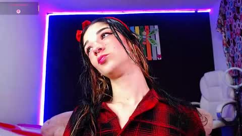 Ingrid Zese online show from November 2, 2025, 9:06 pm