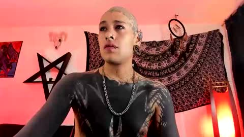 Dani  online show from November 10, 2025, 4:55 am