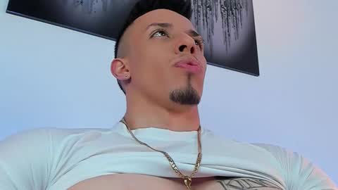 ANGELO online show from September 28, 2025, 4:07 am