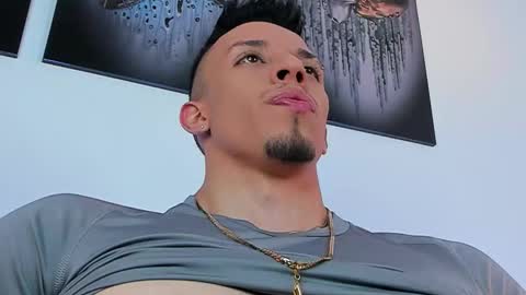 ANGELO online show from September 29, 2025, 5:01 am