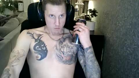 Snapshot of inkedsweed69 chatting on November 10, 2025, 4:39 pm inkedsweed69 online show from November 10, 2025, 4:39 pm