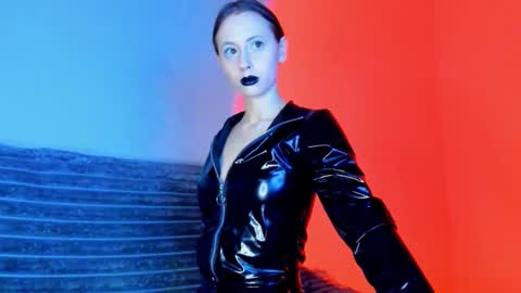 Venera  online show from March 8, 2026, 5:28 pm