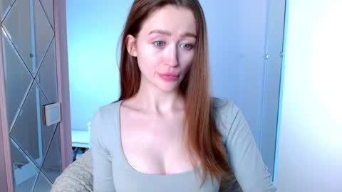 Snapshot of innnita chatting on January 9, 2025, 10:52 am Lina online show from January 9, 2025, 10:52 am