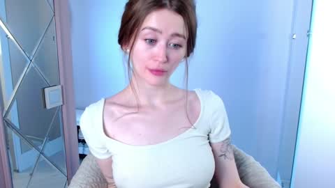 Snapshot of innnita chatting on January 20, 2025, 5:06 pm Lina online show from January 20, 2025, 5:06 pm