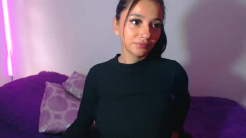 Abril online show from June 20, 2026, 4:43 pm