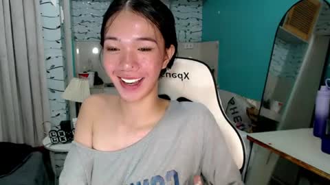 Snapshot of innocent_reign69 chatting on July 6, 2026, 1:13 am Reign online show from July 6, 2026, 1:13 am